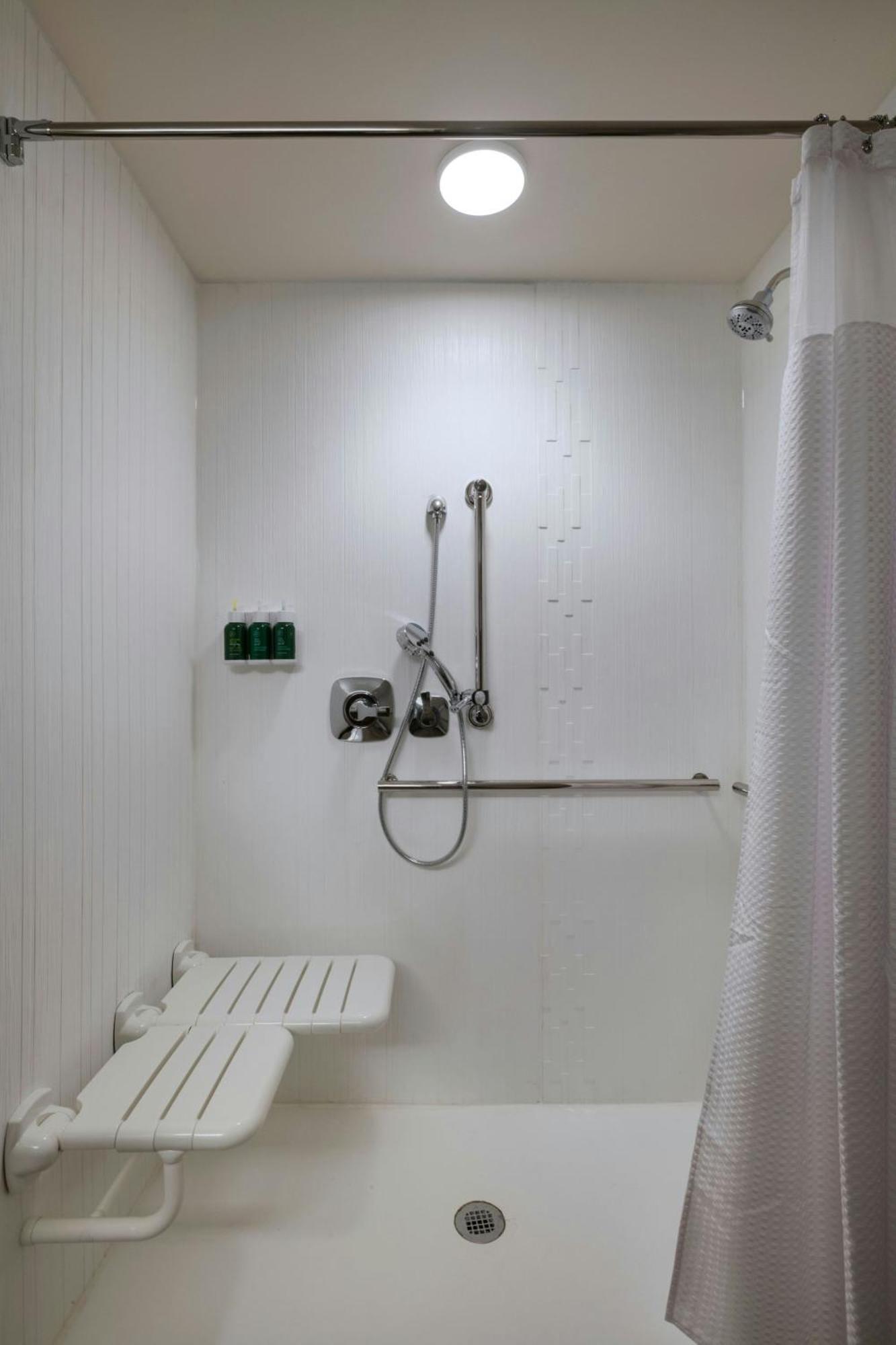 Courtyard St. Louis Brentwood Hotell Richmond Heights Eksteriør bilde